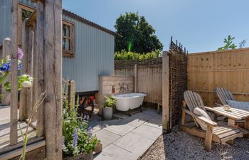 Spindleberry Hut Holiday Cottage