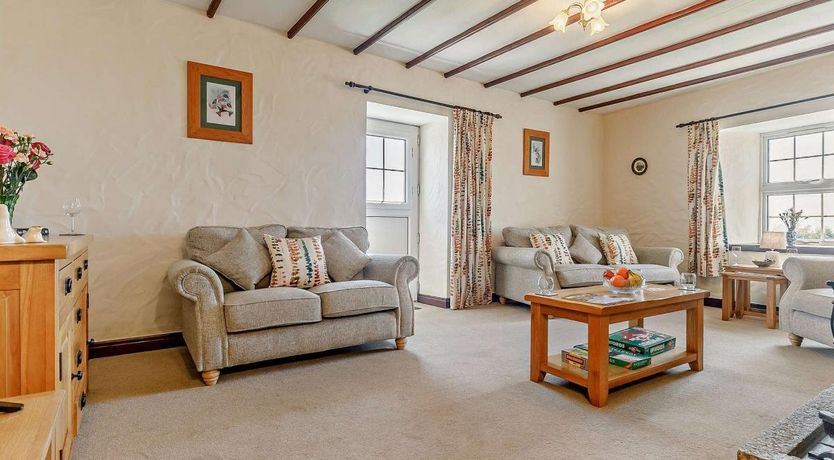 Photo of 3 Bed in Constantine