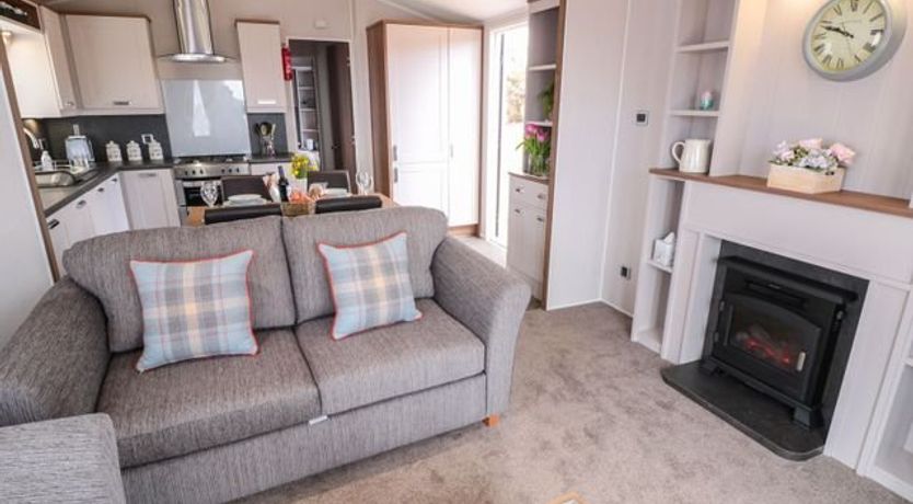 Photo of Buttercup Lodge