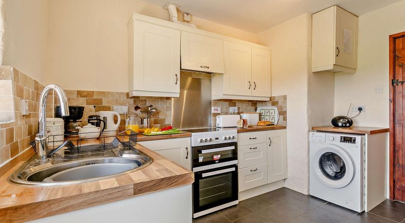 Photo of 3 Bed in Falmouth
