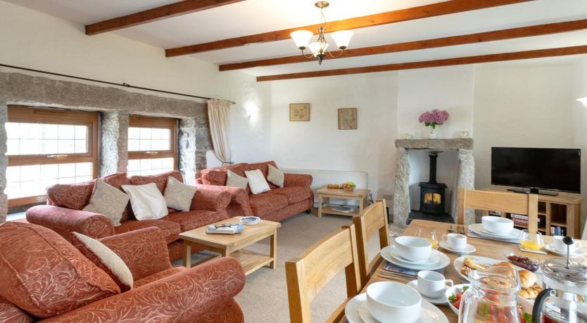 Photo of 3 Bed in Falmouth