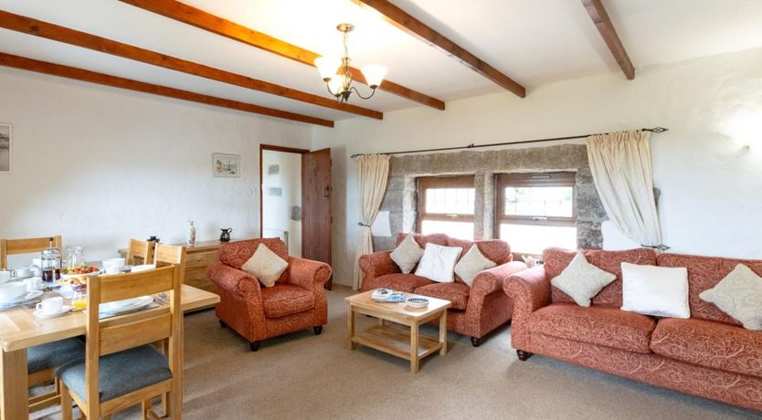 Photo of 3 Bed in Constantine