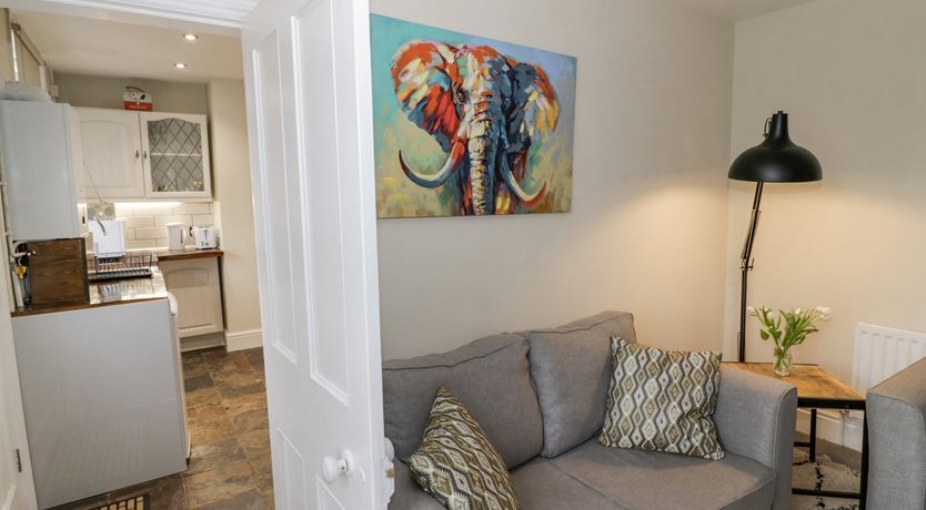 Photo of Dobbies Den