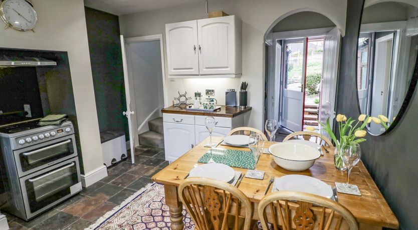 Photo of Dobbies Den