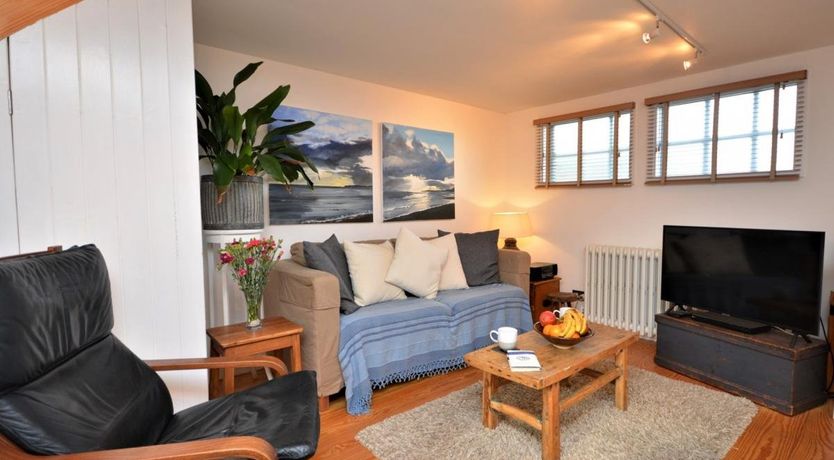 Photo of 1 Bed in Sidbury