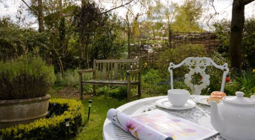 Photo of 1 Bed in Sidbury