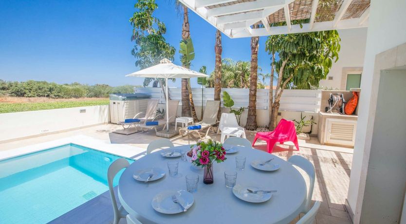 Photo of Blue Surfer