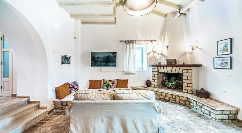 Photo of The Golden Wind