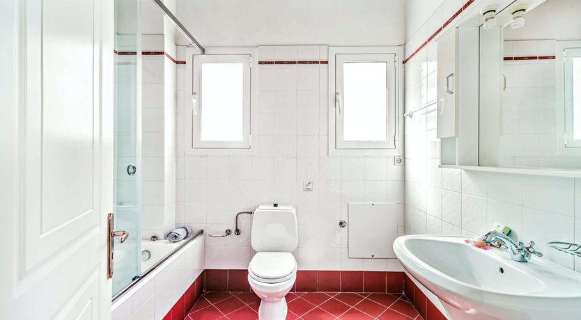 Photo of The Golden Wind