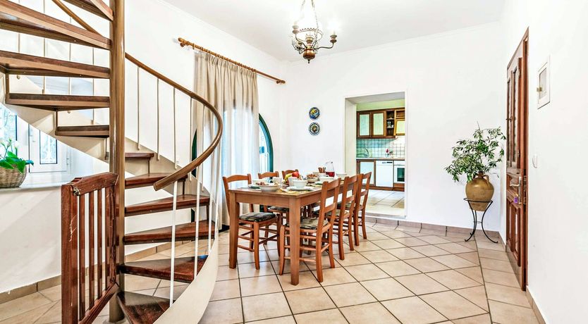 Photo of The Golden Wind