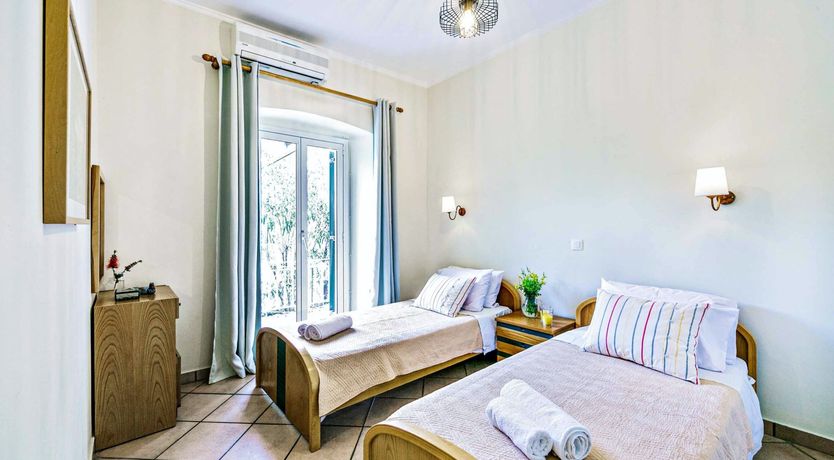 Photo of The Golden Wind