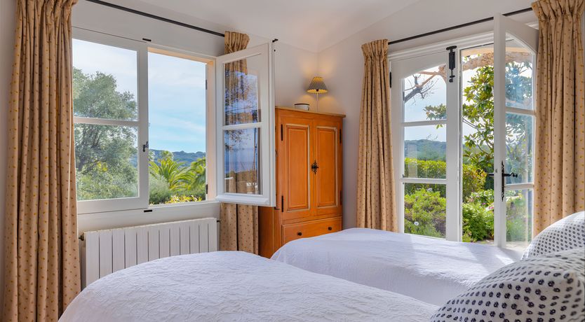 Photo of Bay of Beauty