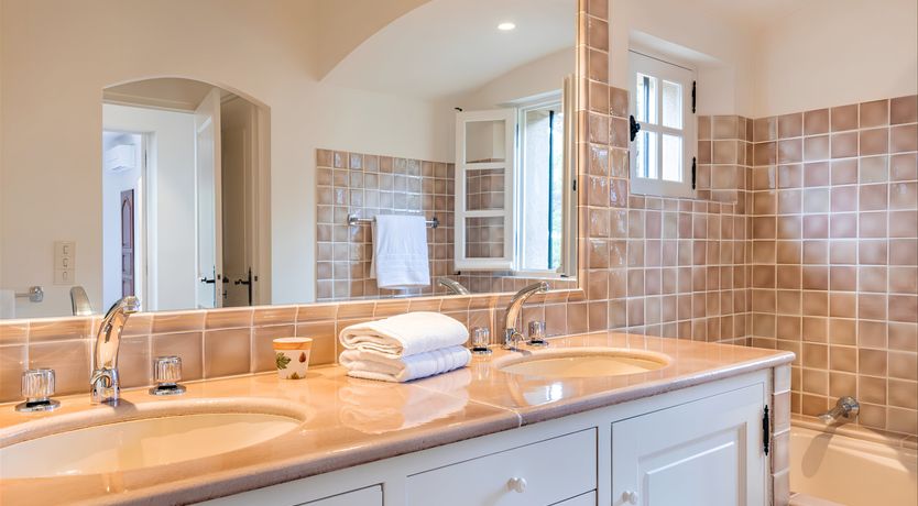 Photo of Bay of Beauty