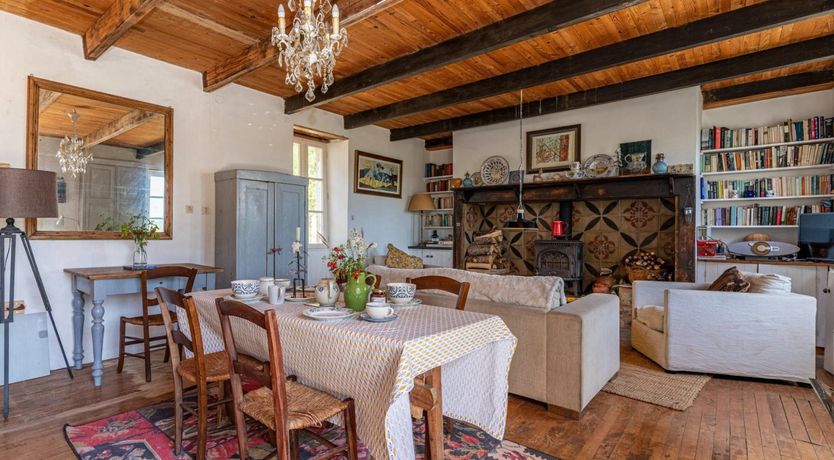 Photo of A Lovely Place to Be