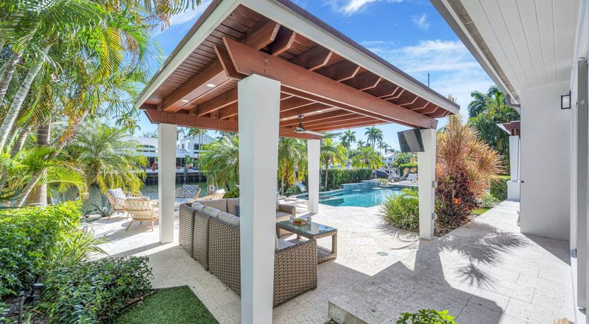 Photo of Blushing Peach