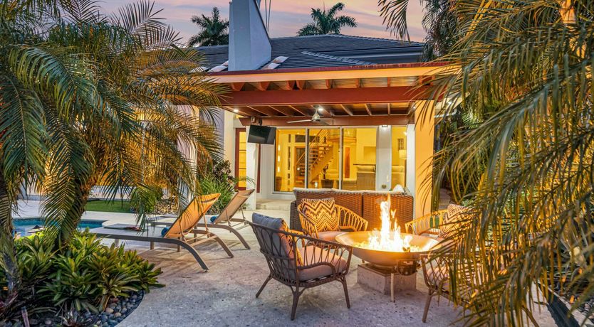 Photo of Blushing Peach