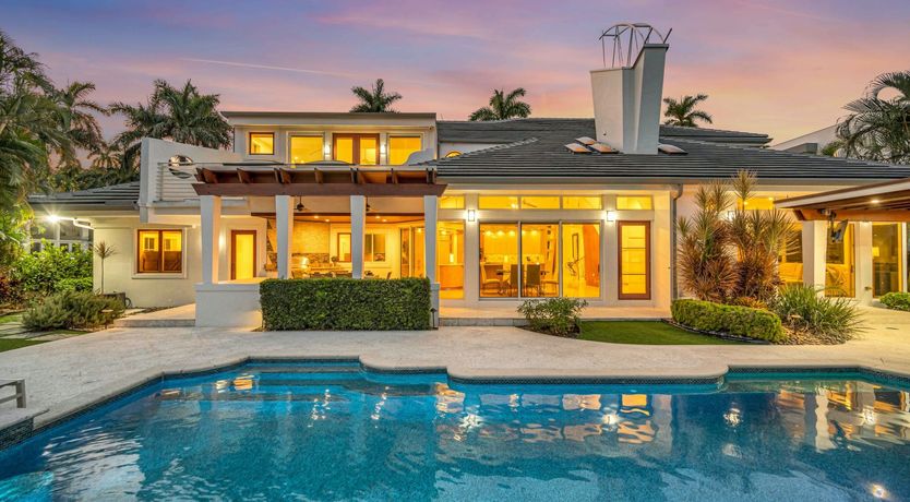 Photo of Blushing Peach