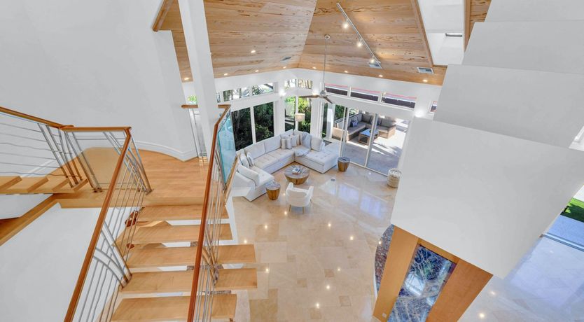 Photo of Blushing Peach