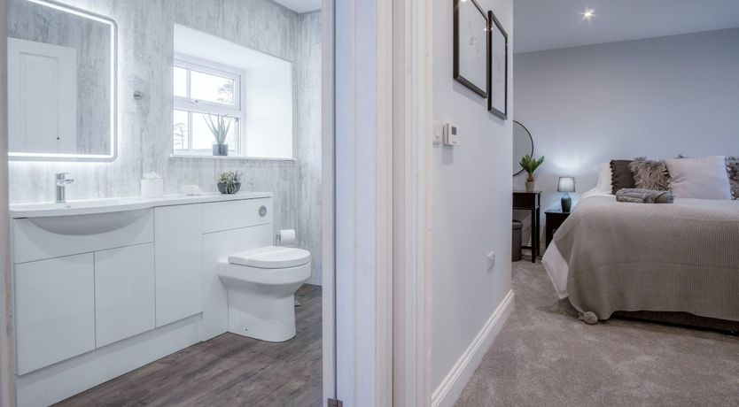 Photo of King Of The Cliffs