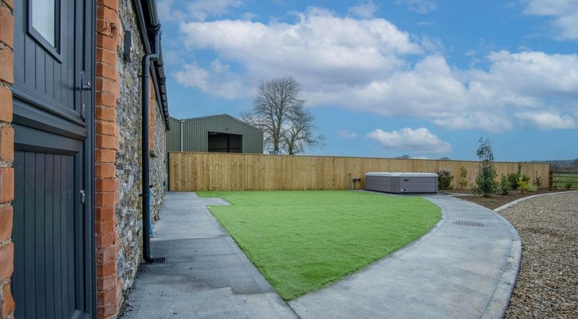 Photo of King Of The Cliffs