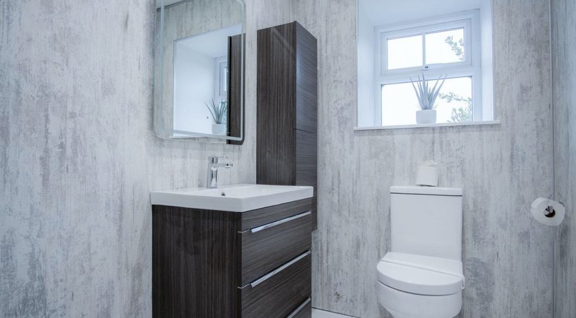 Photo of King Of The Cliffs