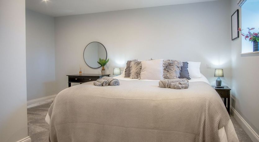 Photo of King Of The Cliffs