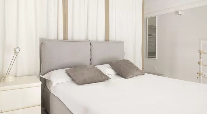 Photo of Mezzanine Reverie