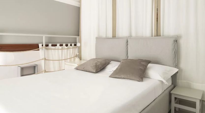 Photo of Mezzanine Reverie