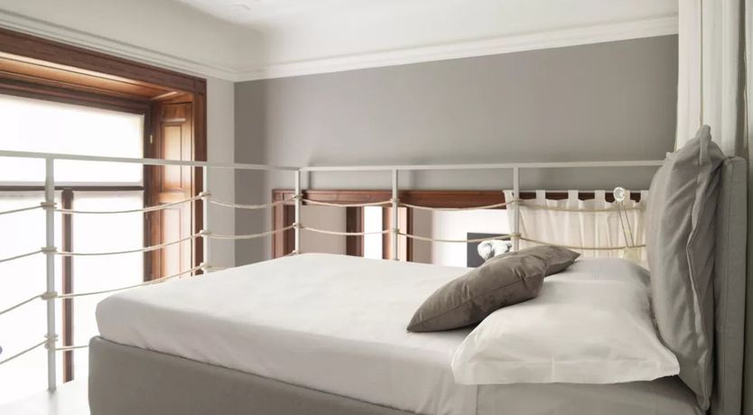 Photo of Mezzanine Reverie