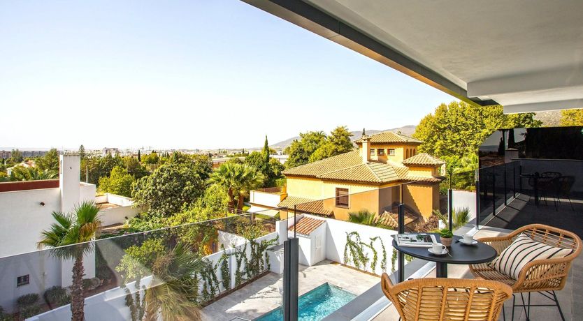 Photo of Gilded with Green