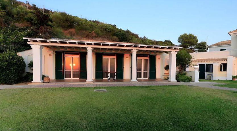 Photo of Grecian Blue