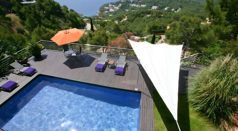 Photo of Hills & Sea