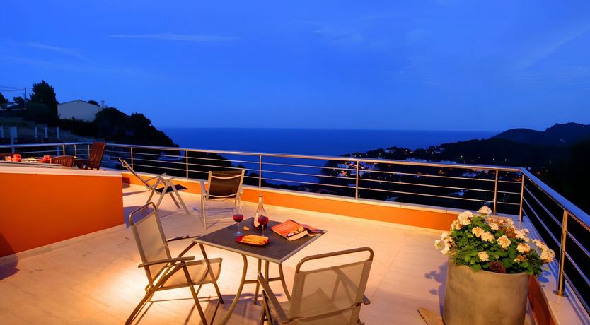 Photo of Hills & Sea