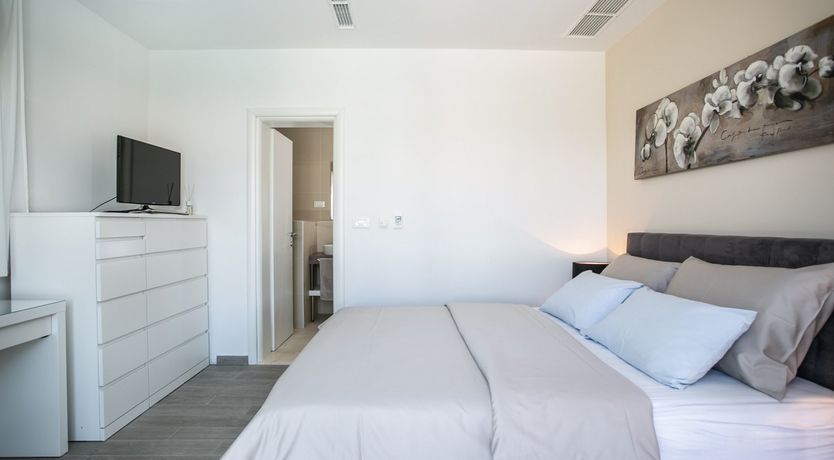 Photo of The Mountain Fruit