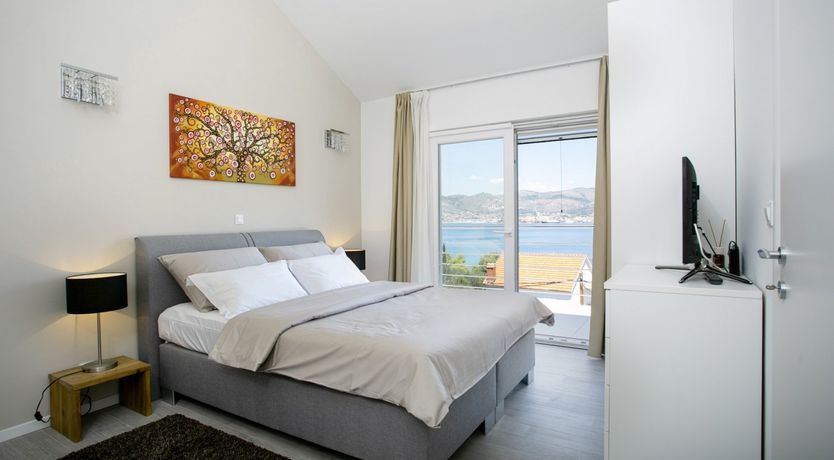 Photo of The Mountain Fruit