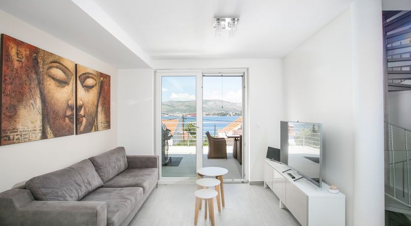 Photo of The Mountain Fruit