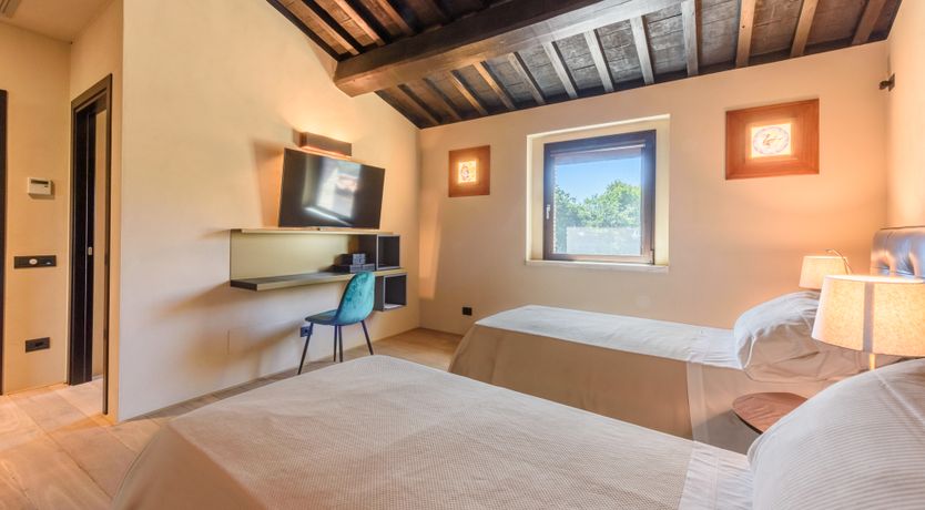 Photo of Pink Citron