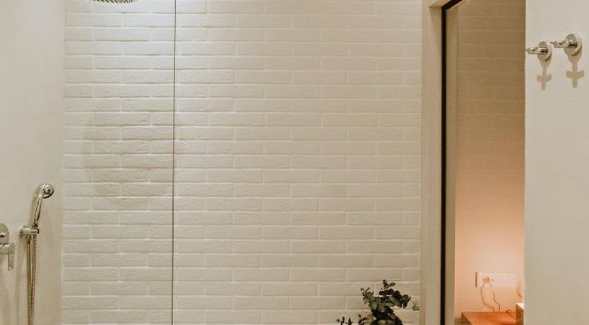 Photo of The Green Chariot