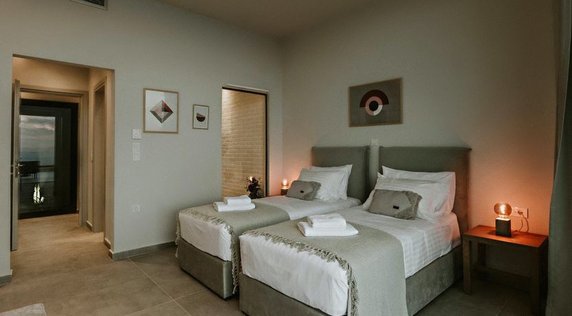 Photo of The Green Chariot