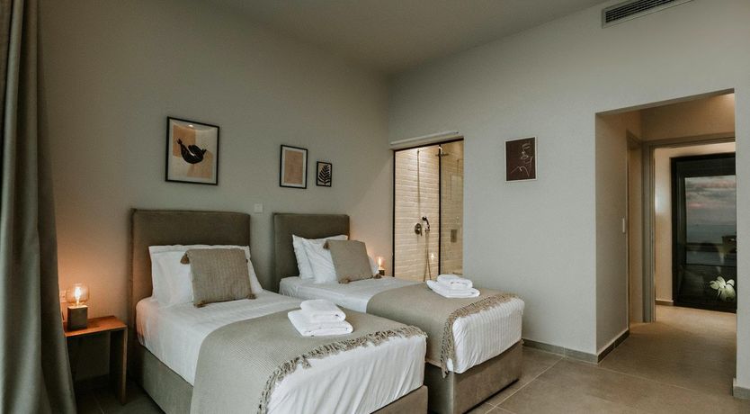 Photo of The Green Chariot