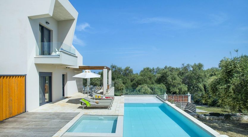 Photo of Ocean Reflections