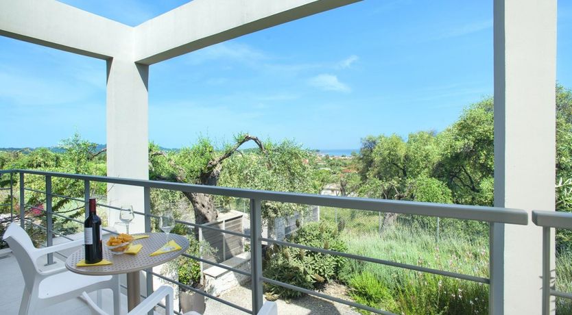 Photo of Ocean Reflections