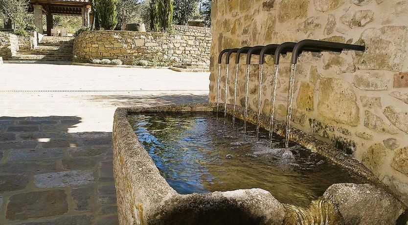 Photo of Luxurious Views