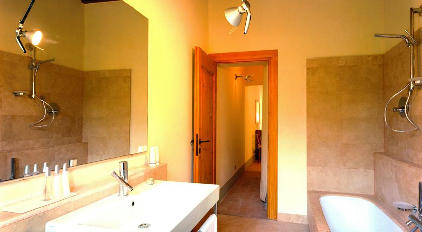 Photo of Luxurious Views