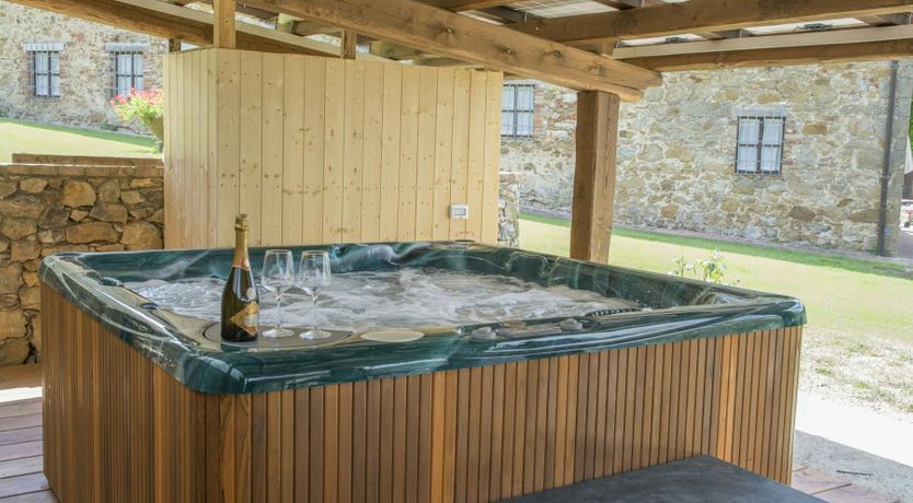 Photo of Tuscan Hideaway