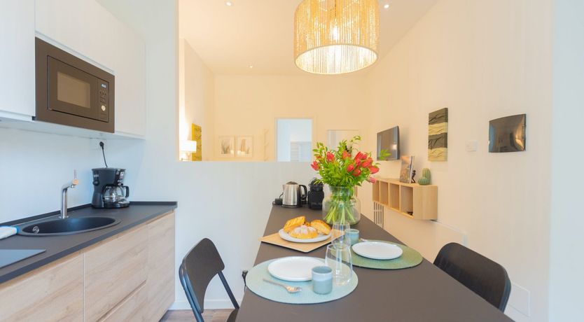 Photo of The Pine Tree