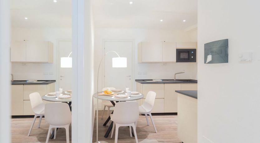 Photo of The Pine Tree