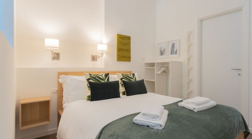 Photo of The Pine Tree