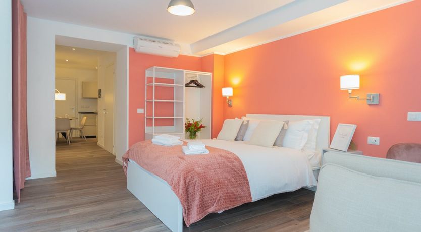 Photo of The Pine Tree