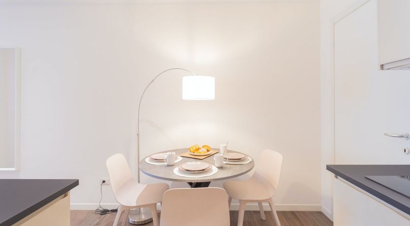 Photo of The Pine Tree